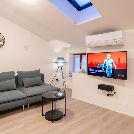 Loft With 2 Bedrooms - Historical District Ровинь Экстерьер фото